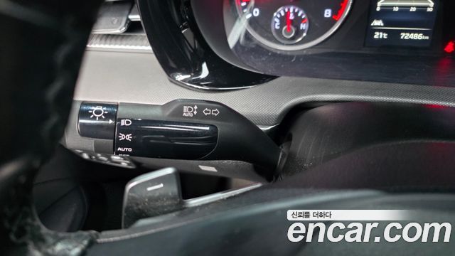 Kia K5 2023 — photo 35