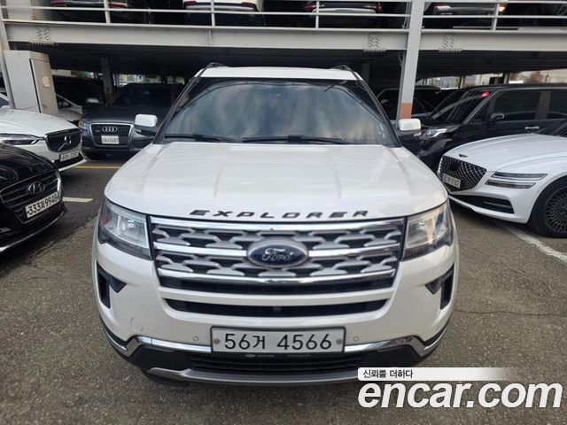 Ford Explorer 2018 — photo 2