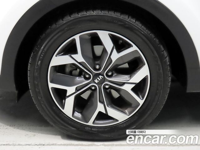 Kia Sportage 2019 — photo 20