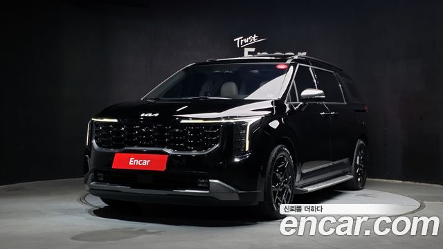 Kia Canival 2025 — photo 1