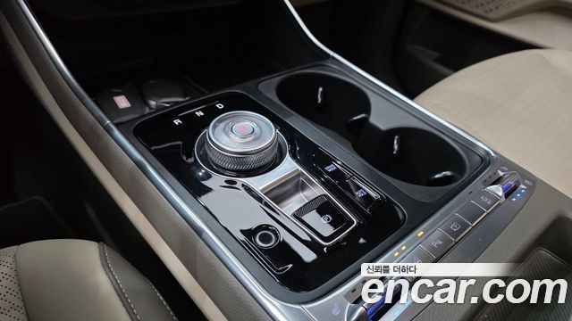 Kia Canival 2025 — photo 12