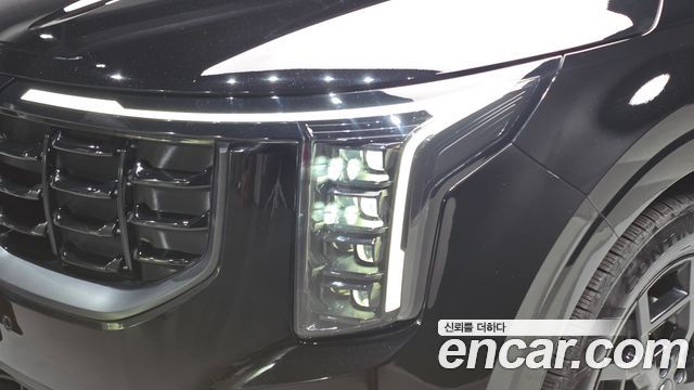 Kia Canival 2025 — photo 8