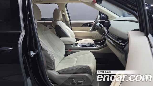 Kia Canival 2025 — photo 16