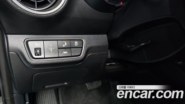 Kia K3 2019 — photo 22