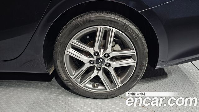 Kia K3 2019 — photo 7