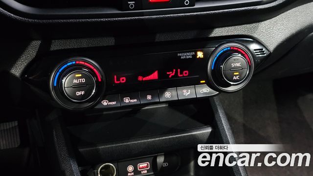 Kia K3 2019 — photo 27