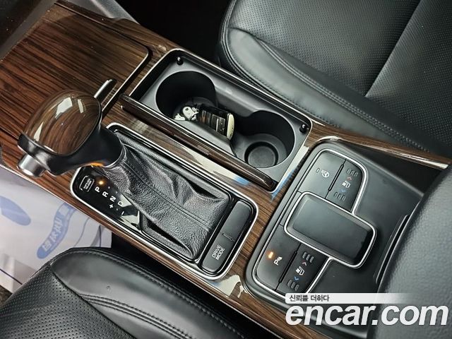 Kia K7 2015 — photo 8
