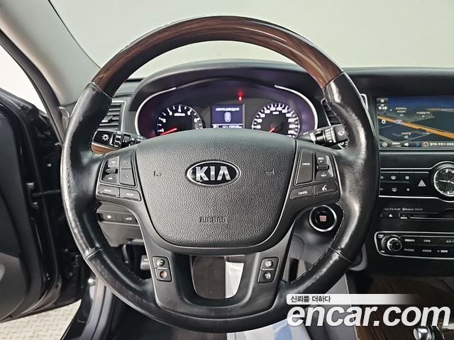 Kia K7 2015 — photo 9