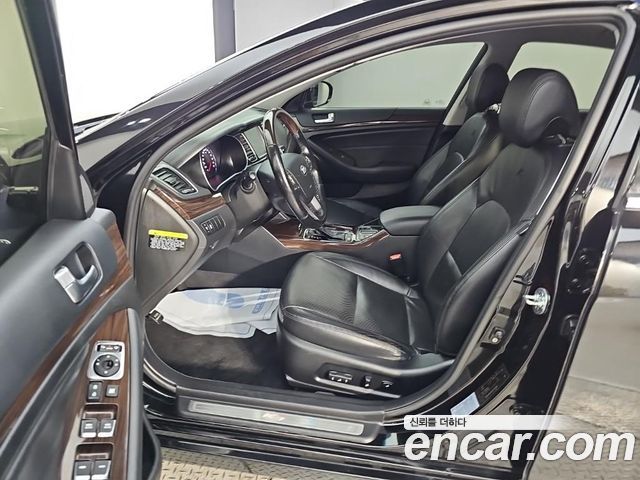 Kia K7 2015 — photo 11