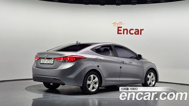 Hyundai AVANTE 2014 — photo 2