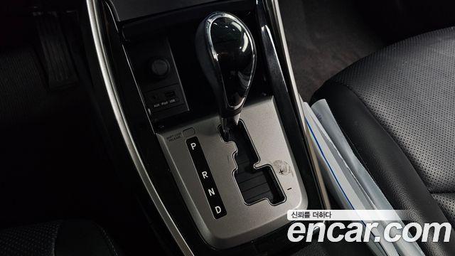 Hyundai AVANTE 2014 — photo 12