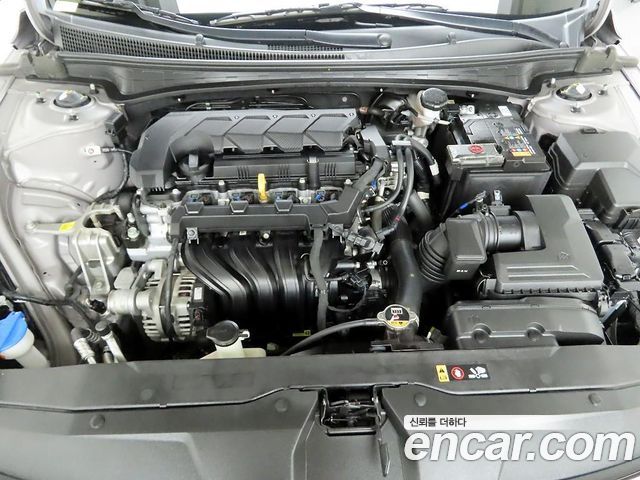 Hyundai AVANTE 2023 — photo 20