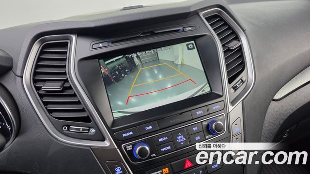 Hyundai Santafe 2017 — photo 14