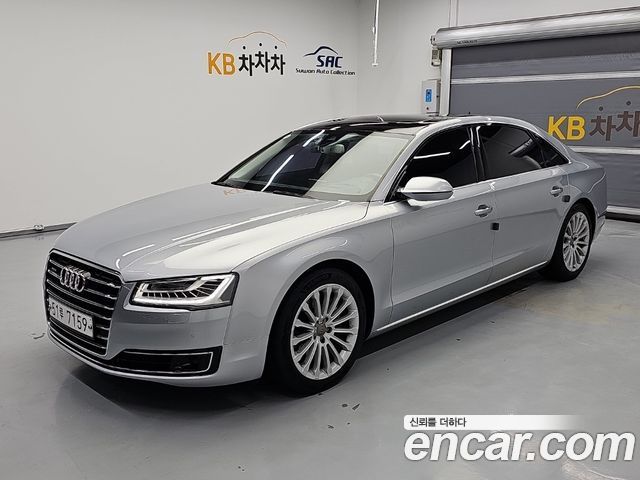 Audi A8 2015 — photo 2