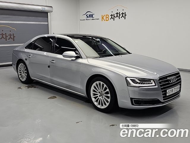 Audi A8 2015 — photo 4