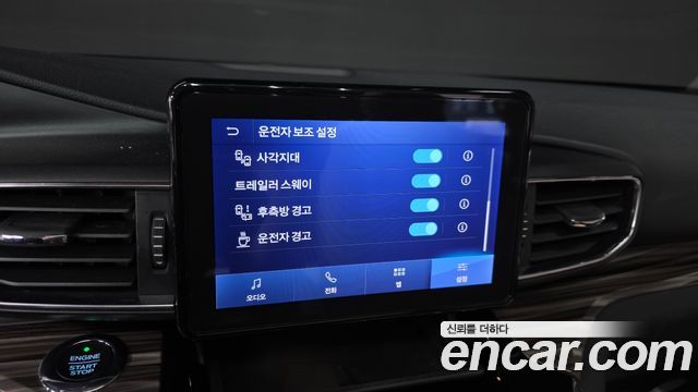 Ford Explorer 2021 — photo 36
