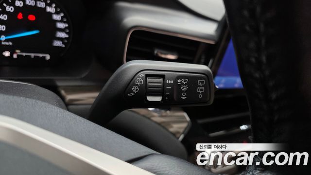 Ford Explorer 2021 — photo 38
