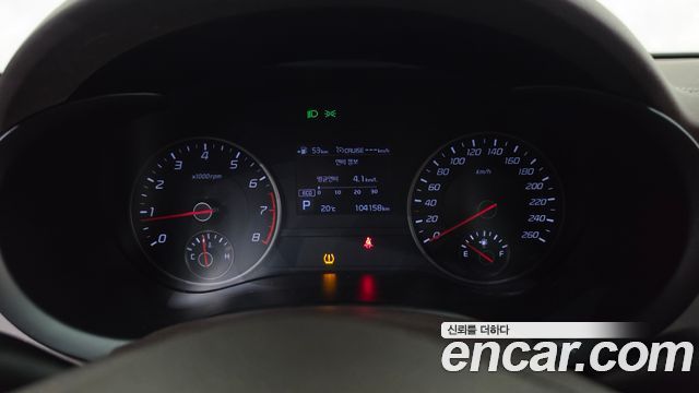 Kia Stinger 2019 — photo 11