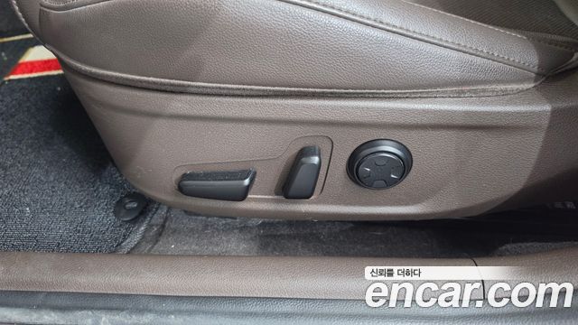 Kia Stinger 2019 — photo 31
