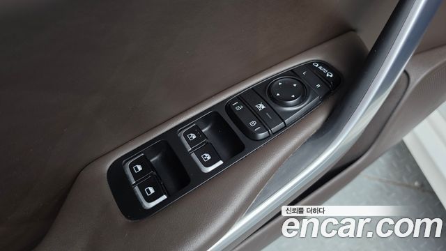 Kia Stinger 2019 — photo 36