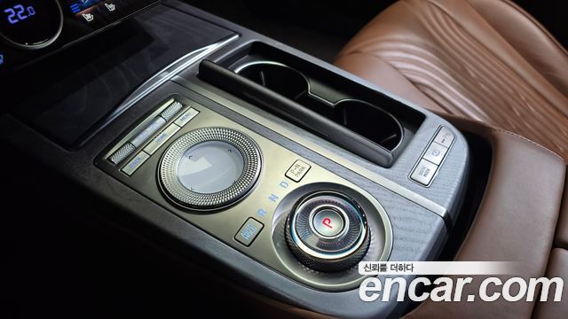 Genesis G80 2022 — photo 12