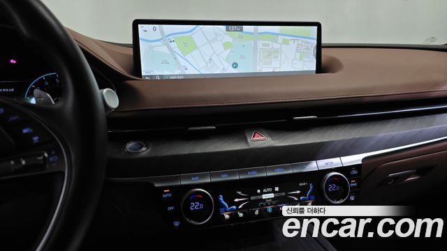 Genesis G80 2022 — photo 18