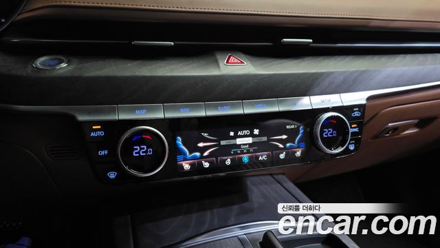 Genesis G80 2022 — photo 33