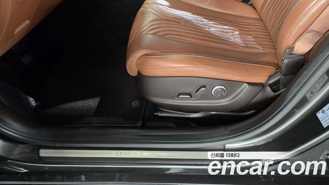 Genesis G80 2022 — photo 39