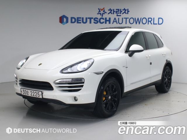 Porsche Cayenne 2011 — photo 1