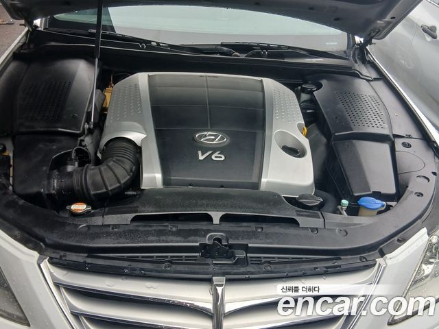 Hyundai Genesis 2010 — photo 6