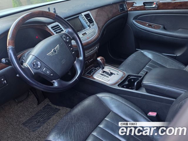 Hyundai Genesis 2010 — photo 7