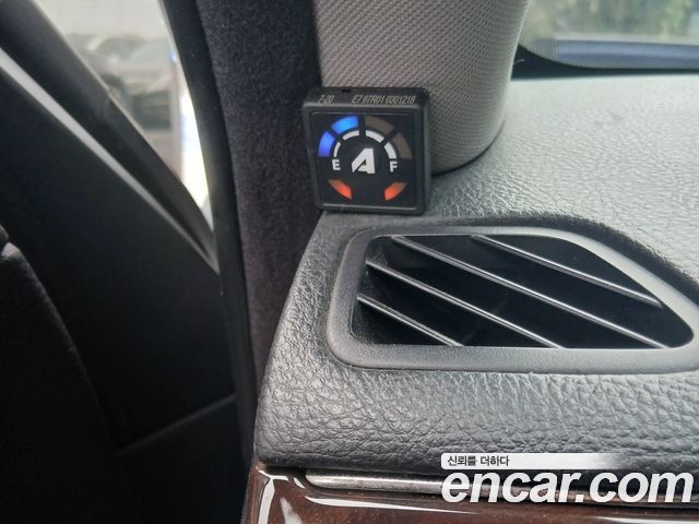 Hyundai Genesis 2010 — photo 12