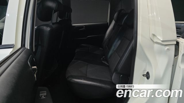KG Mobility KORANDO 2012 — photo 12