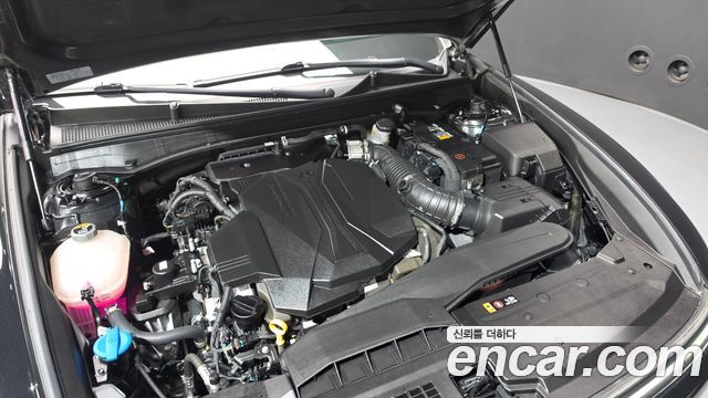 Hyundai Grandeur 2025 — photo 6