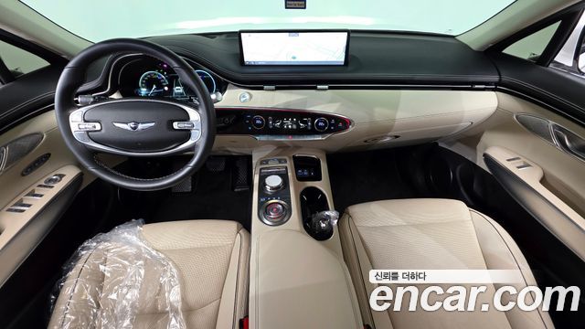 Genesis GV70 2023 — photo 10
