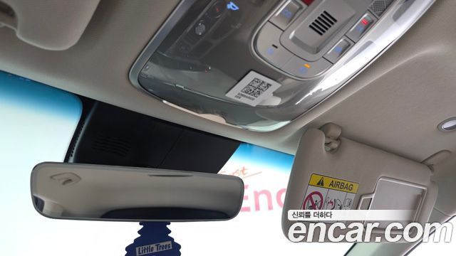Genesis GV70 2023 — photo 25
