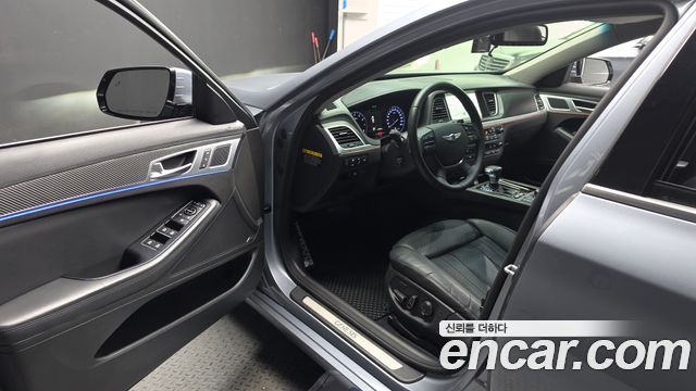 Hyundai Genesis 2016 — photo 13