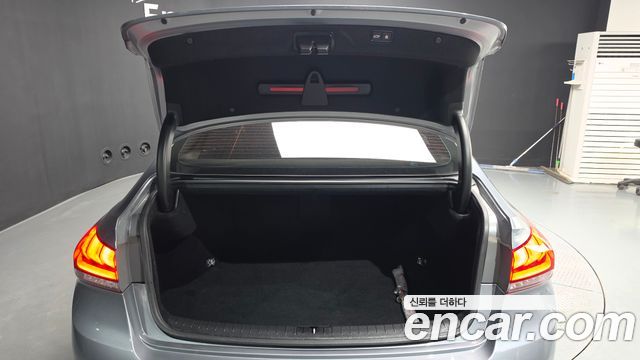 Hyundai Genesis 2016 — photo 26