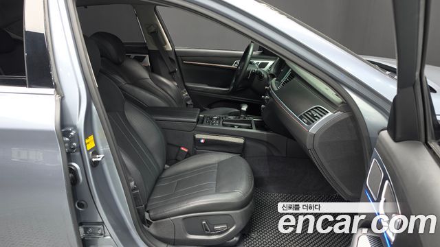 Hyundai Genesis 2016 — photo 16