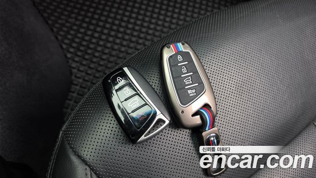 Hyundai Genesis 2016 — photo 27
