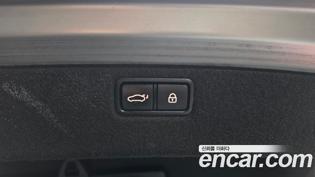 Hyundai Genesis 2016 — photo 29