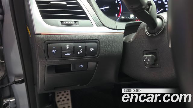 Hyundai Genesis 2016 — photo 34