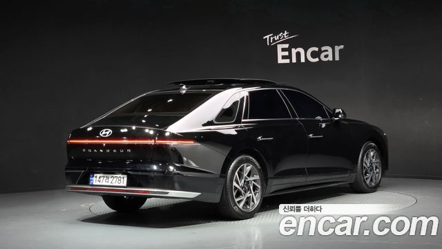 Hyundai Grandeur 2023 — photo 2