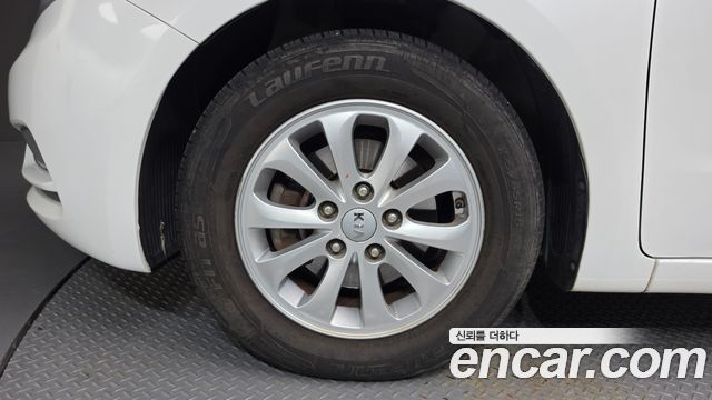Kia K3 2015 — photo 5