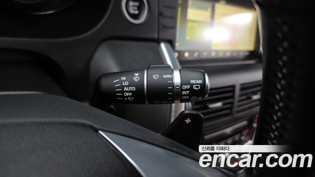 Land Rover Discovery Sport 2018 — photo 24
