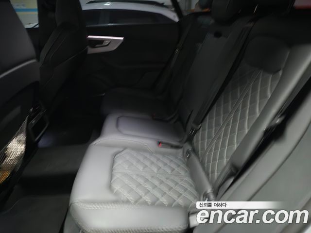 Audi Q8 2026 — photo 11