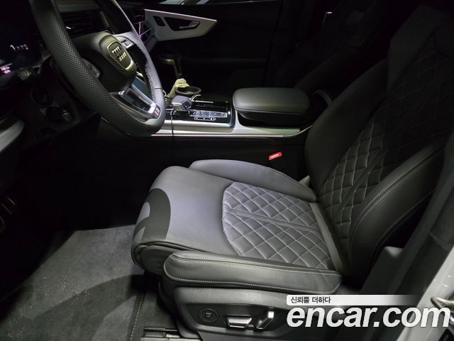 Audi Q8 2026 — photo 14