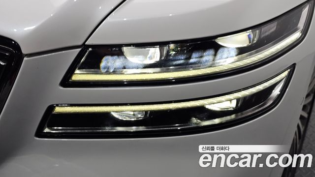 Genesis G80 2022 — photo 8