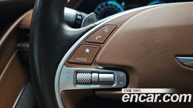 Genesis G80 2022 — photo 31