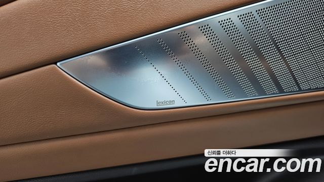 Genesis G80 2022 — photo 35